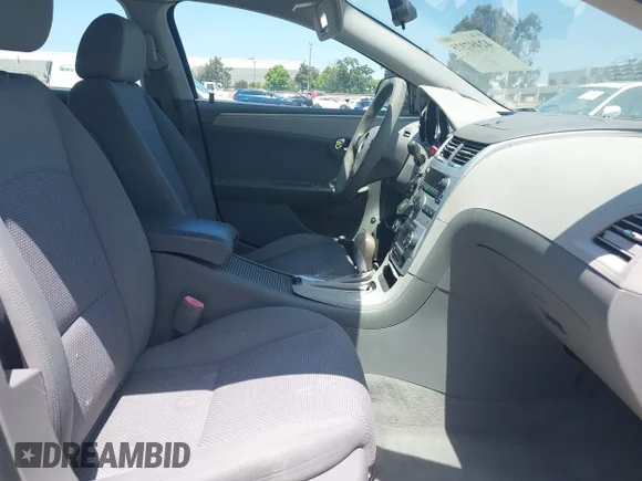 ✅ 2009 Chevrolet Malibu Hybrid • VIN: 1G1ZF57559F115975 • Lot: 42497375. Wystawiony na IAAI z przebiegiem 156 029 mil. Bezpłatny archiwum sprzedaży aukcyjnych z USA i szczegółowy raport historii pojazdu na DreamBid. Zdjęcie 5.