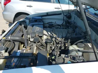 ✅ 2000 Toyota Tundra Limited • VIN: 5TBBT4817YS109514 • Lot: 42699885. Wystawiony na IAAI z przebiegiem 310 365 mil. Bezpłatny archiwum sprzedaży aukcyjnych z USA i szczegółowy raport historii pojazdu na DreamBid. Zdjęcie 12.