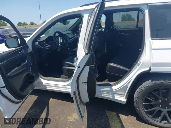✅ 2023 Jeep Grand Cherokee Overland • VIN: 1C4RJHDG8PC560416 • Lot: 42746164. Listed on IAAI with 16,237 mi. Free auction sales archive from the USA and detailed vehicle history report at DreamBid. Image 8.