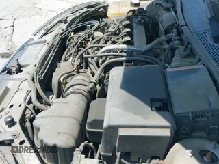 ✅ 2003 Ford Focus ZX3 • VIN: 3FAFP31Z03R173760 • Lot: 42458510. Listed on IAAI with 147,663 mi. Free auction sales archive from the USA and detailed vehicle history report at DreamBid. Image 12.