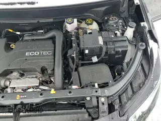 ✅ 2021 Chevrolet Equinox LS • VIN: 2GNAX5EV8M6148385 • Лот: 47450065. Опубликован ранее на Copart с пробегом 72 615 миль. Бесплатный доступ к архиву аукционных продаж из США и подробный отчёт об истории автомобиля на DreamBid. Изображение 16.