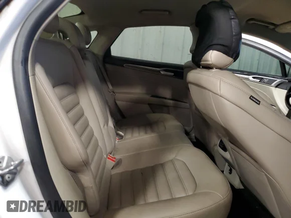 ✅ 2019 Ford Fusion SEL • VIN: 3FA6P0CD1KR150325 • Лот: 71348332. Опубликован ранее на Copart с пробегом 67 952 миль. Бесплатный доступ к архиву аукционных продаж из США и подробный отчёт об истории автомобиля на DreamBid. Изображение 10.