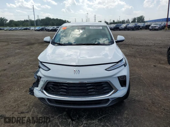 ✅ 2025 Buick Encore GX Preferred • VIN: KL4AMCSL0SB143937 • Лот: 65676995. Опубликован ранее на Copart с пробегом Не указан. Бесплатный доступ к архиву аукционных продаж из США и подробный отчёт об истории автомобиля на DreamBid. Изображение 5.