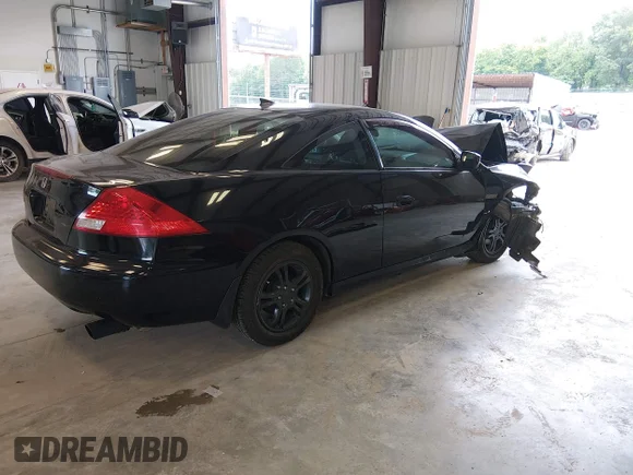 ✅ 2007 Honda Accord LX • VIN: 1HGCM72387A007978 • Lot: 45027024. Wystawiony na IAAI z przebiegiem 229 509 mil. Bezpłatny archiwum sprzedaży aukcyjnych z USA i szczegółowy raport historii pojazdu na DreamBid. Zdjęcie 4.