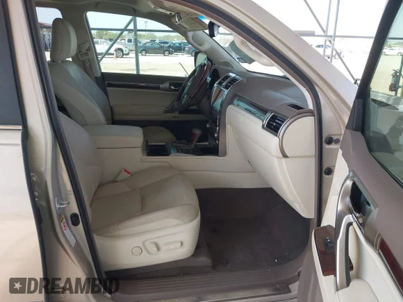 ✅ 2014 Lexus GX 460 • VIN: JTJBM7FX1E5072570 • Лот: 43187133. Опубліковано раніше на IAAI з пробігом 152 591 миль. Безкоштовний доступ до архіву аукціонних продажів зі США та докладний звіт про історію автомобіля на DreamBid. Зображення 5.