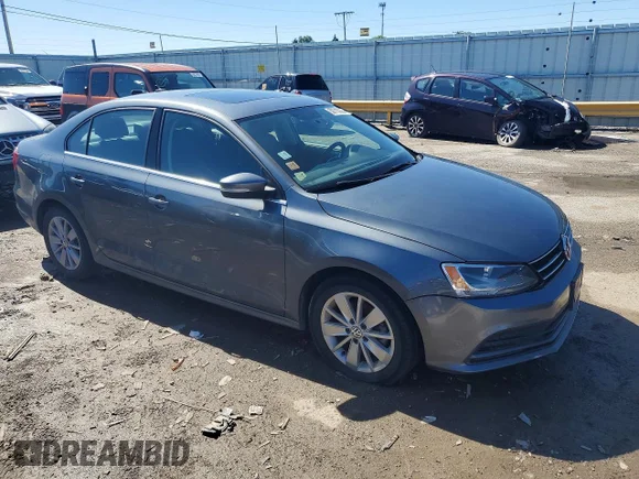 ✅ 2015 Volkswagen Jetta SE • VIN: 3VWD07AJ2FM237643 • Lot: 56715096. Wystawiony na Copart z przebiegiem 128 321 mil. Bezpłatny archiwum sprzedaży aukcyjnych z USA i szczegółowy raport historii pojazdu na DreamBid. Zdjęcie 4.