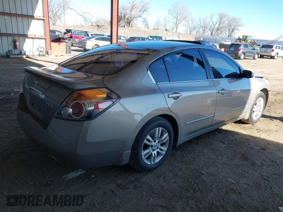 ✅ 2012 Nissan Altima SL • VIN: 1N4AL2AP0CN409437 • Lot: 44160272. Wystawiony na IAAI z przebiegiem 204 219 mil. Bezpłatny archiwum sprzedaży aukcyjnych z USA i szczegółowy raport historii pojazdu na DreamBid. Zdjęcie 4.