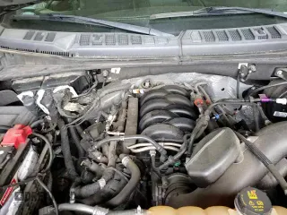 ✅ 2018 Ford F-150 XL • VIN: 1FTFX1E56JKD87160 • Лот: 80024105. Опубликован ранее на Copart с пробегом 110 479 миль. Бесплатный доступ к архиву аукционных продаж из США и подробный отчёт об истории автомобиля на DreamBid. Изображение 13.