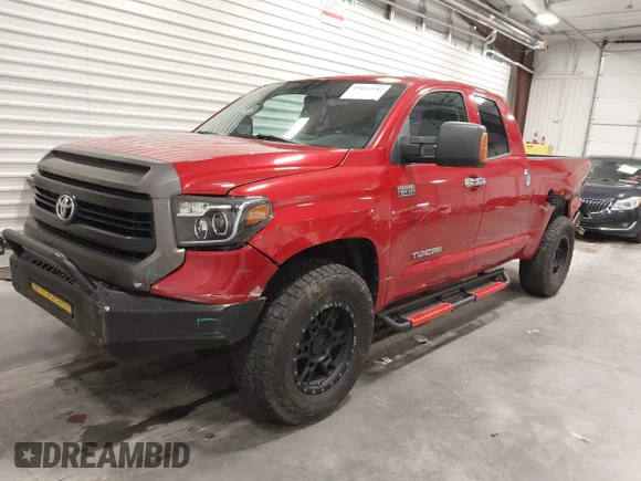 ✅ 2017 Toyota Tundra SR • VIN: 5TFUM5F10HX069292 • Lot: 45022592. Wystawiony na IAAI z przebiegiem 213 302 mil. Bezpłatny archiwum sprzedaży aukcyjnych z USA i szczegółowy raport historii pojazdu na DreamBid. Zdjęcie 2.