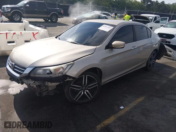 ✅ 2014 Honda Accord LX • VIN: 1HGCR2F34EA264552 • Lot: 45303106. Wystawiony na IAAI z przebiegiem 177 515 mil. Bezpłatny archiwum sprzedaży aukcyjnych z USA i szczegółowy raport historii pojazdu na DreamBid. Zdjęcie 2.