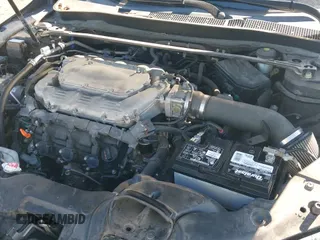 ✅ 2017 Acura TLX V6 w/Technology Pkg • VIN: 19UUB2F55HA003963 • Lot: 42209962. Wystawiony na IAAI z przebiegiem 83 862 mil. Bezpłatny archiwum sprzedaży aukcyjnych z USA i szczegółowy raport historii pojazdu na DreamBid. Zdjęcie 18.