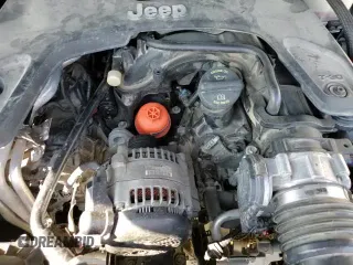 ✅ 2018 Jeep Wrangler Unlimited Rubicon • VIN: 1C4HJXFG6JW137794 • Lot: 84410695. Listed on Copart with 126,270 mi. Free auction sales archive from the USA and detailed vehicle history report at DreamBid. Image 16.