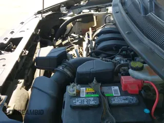 ✅ 2019 Ford Explorer XLT • VIN: 1FM5K7D84KGA68090 • Lot: 43597521. Wystawiony na IAAI z przebiegiem 96 109 mil. Bezpłatny archiwum sprzedaży aukcyjnych z USA i szczegółowy raport historii pojazdu na DreamBid. Zdjęcie 19.