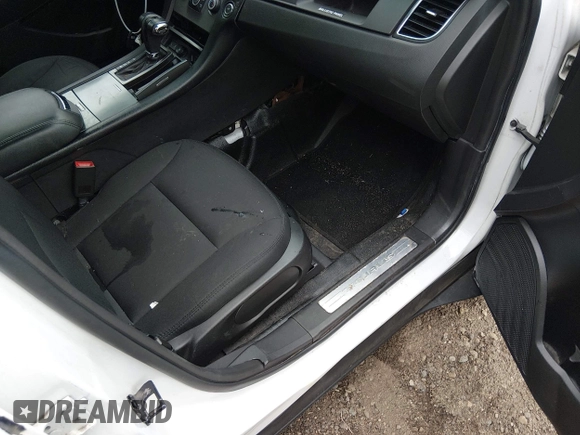 ✅ 2018 Ford Police Interceptor • VIN: 1FAHP2MK4JG131646 • Lot: 45162688. Wystawiony na IAAI z przebiegiem 70 416 mil. Bezpłatny archiwum sprzedaży aukcyjnych z USA i szczegółowy raport historii pojazdu na DreamBid. Zdjęcie 5.