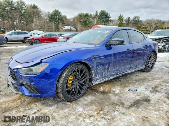 ✅ 2023 Maserati Ghibli Modena Q4 • VIN: ZAM57YTMXPX418688 • Лот: 76169645. Опубликован ранее на Copart с пробегом Не указан. Бесплатный доступ к архиву аукционных продаж из США и подробный отчёт об истории автомобиля на DreamBid. Изображение 1.
