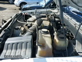 ✅ 2008 Ford F-350 XL • VIN: 1FTSF30508EC95670 • Лот: 41734631. Опубликован ранее на IAAI с пробегом 109 196 миль. Бесплатный доступ к архиву аукционных продаж из США и подробный отчёт об истории автомобиля на DreamBid. Изображение 12.