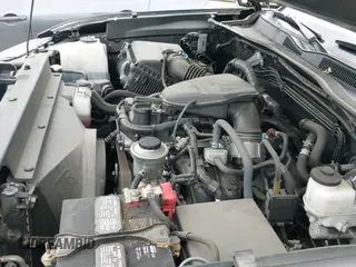 ✅ 2019 Toyota Tacoma SR • VIN: 5TFSX5EN2KX065996 • Lot: 42709428. Listed on IAAI with 64,173 mi. Free auction sales archive from the USA and detailed vehicle history report at DreamBid. Image 19.