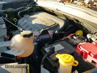 ✅ 2018 Jeep Renegade Upland • VIN: ZACCJBAB2JPJ36029 • Lot: 43673102. Wystawiony na IAAI z przebiegiem 78 613 mil. Bezpłatny archiwum sprzedaży aukcyjnych z USA i szczegółowy raport historii pojazdu na DreamBid. Zdjęcie 18.