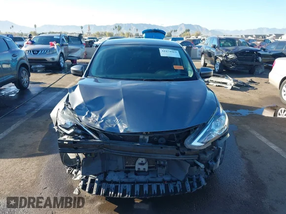 ✅ 2019 Nissan Sentra SV • VIN: 3N1AB7AP8KY315983 • Lot: 44474963. Wystawiony na IAAI z przebiegiem 102 907 mil. Bezpłatny archiwum sprzedaży aukcyjnych z USA i szczegółowy raport historii pojazdu na DreamBid. Zdjęcie 6.