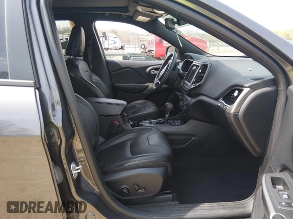 ✅ 2021 Jeep Cherokee 80th Anniversary • VIN: 1C4PJLMX7MD223994 • Lot: 44644684. Wystawiony na IAAI z przebiegiem 45 501 mil. Bezpłatny archiwum sprzedaży aukcyjnych z USA i szczegółowy raport historii pojazdu na DreamBid. Zdjęcie 5.