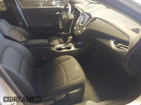 ✅ 2021 Chevrolet Malibu LT • VIN: 1G1ZD5ST9MF006231 • Lot: 44594197. Wystawiony na IAAI z przebiegiem 92 413 mil. Bezpłatny archiwum sprzedaży aukcyjnych z USA i szczegółowy raport historii pojazdu na DreamBid. Zdjęcie 5.