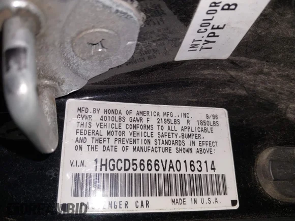 ✅ 1997 Honda Accord EX • VIN: 1HGCD5666VA016314 • Lot: 44684498. Wystawiony na IAAI z przebiegiem 357 791 mil. Bezpłatny archiwum sprzedaży aukcyjnych z USA i szczegółowy raport historii pojazdu na DreamBid. Zdjęcie 9.