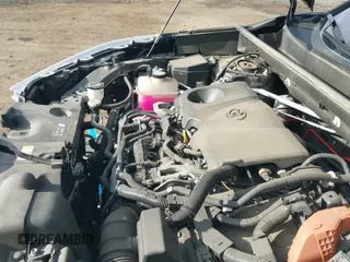 ✅ 2020 Toyota RAV4 Hybrid XSE • VIN: JTMEWRFV9LJ045724 • Lot: 43322761. Wystawiony na IAAI z przebiegiem 80 061 mil. Bezpłatny archiwum sprzedaży aukcyjnych z USA i szczegółowy raport historii pojazdu na DreamBid. Zdjęcie 22.