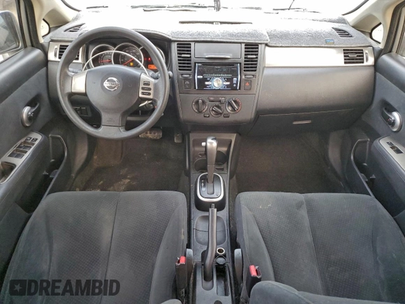 ✅ 2010 Nissan Versa S • VIN: 3N1BC1CP9AL463468 • Lot: 96554675. Wystawiony na Copart z przebiegiem 198 845 mil. Bezpłatny archiwum sprzedaży aukcyjnych z USA i szczegółowy raport historii pojazdu na DreamBid. Zdjęcie 8.