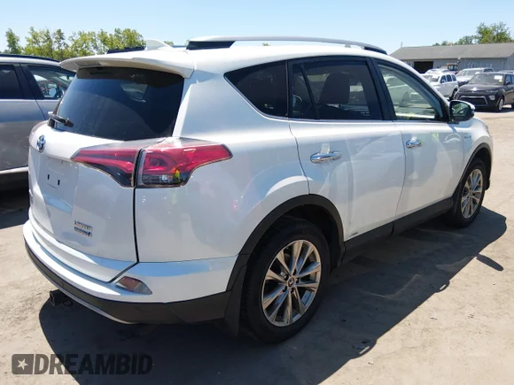 ✅ 2017 Toyota RAV4 Limited • VIN: JTMDJREV3HD141074 • Lot: 45218685. Listed on IAAI with 122,146 mi. Free auction sales archive from the USA and detailed vehicle history report at DreamBid. Image 4.