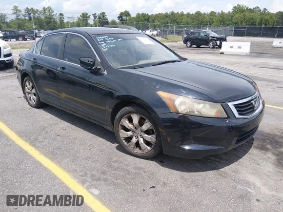 ✅ 2008 Honda Accord EX • VIN: JHMCP26738C002682 • Lot: 45239710. Wystawiony na IAAI z przebiegiem 199 837 mil. Bezpłatny archiwum sprzedaży aukcyjnych z USA i szczegółowy raport historii pojazdu na DreamBid. Zdjęcie 1.