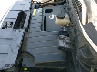 ✅ 2015 Nissan Quest S • VIN: JN8AE2KP0F9124712 • Лот: 42723608. Опубликован ранее на IAAI с пробегом 261 124 миль. Бесплатный доступ к архиву аукционных продаж из США и подробный отчёт об истории автомобиля на DreamBid. Изображение 19.