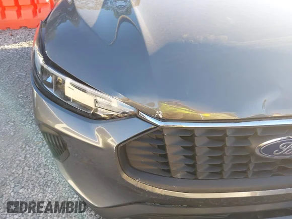 ✅ 2025 Ford Escape Active • VIN: 1FMCU9GN1SUA43387 • Lot: 44183883. Listed on IAAI with 22,943 mi. Free auction sales archive from the USA and detailed vehicle history report at DreamBid. Image 6.