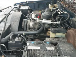 ✅ 2000 Chevrolet Tahoe Z71 • VIN: 1GNEK13R0YR152262 • Lot: 43679764. Wystawiony na IAAI z przebiegiem 195 473 mil. Bezpłatny archiwum sprzedaży aukcyjnych z USA i szczegółowy raport historii pojazdu na DreamBid. Zdjęcie 12.