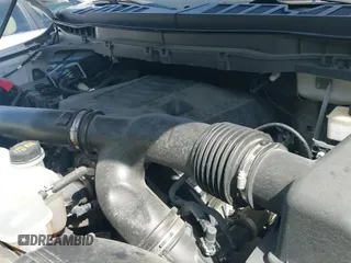 ✅ 2022 Ford F-150 Platinum • VIN: 1FTFW1E85NFC43109 • Lot: 43342305. Wystawiony na IAAI z przebiegiem 65 904 mil. Bezpłatny archiwum sprzedaży aukcyjnych z USA i szczegółowy raport historii pojazdu na DreamBid. Zdjęcie 20.