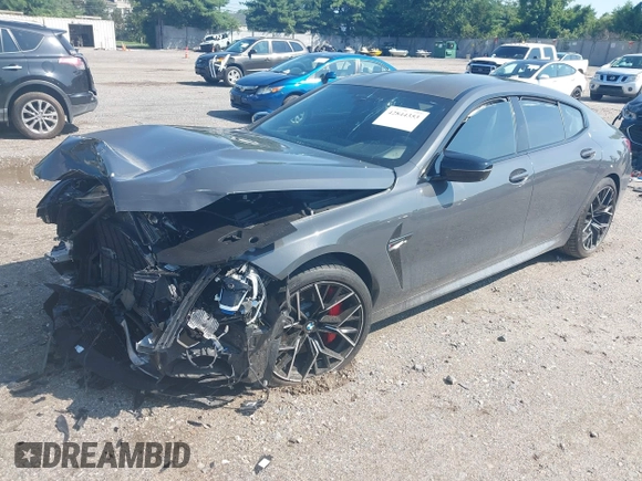✅ 2022 BMW M8 Competition • VIN: WBSGV0C03NCH16601 • Lot: 42844353. Wystawiony na IAAI z przebiegiem 14 109 mil. Bezpłatny archiwum sprzedaży aukcyjnych z USA i szczegółowy raport historii pojazdu na DreamBid. Zdjęcie 2.