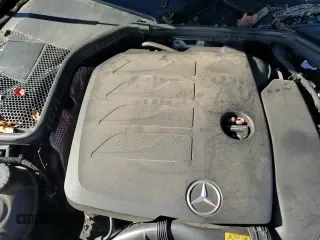 ✅ 2019 Mercedes-Benz C 300 • VIN: 55SWF8EB7KU301143 • Lot: 87213215. Wystawiony na Copart z przebiegiem 64 710 mil. Bezpłatny archiwum sprzedaży aukcyjnych z USA i szczegółowy raport historii pojazdu na DreamBid. Zdjęcie 13.