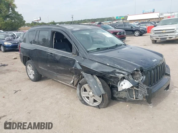 ✅ 2010 Jeep Compass Sport • VIN: 1J4NT4FA4AD516774 • Lot: 43468767. Wystawiony na IAAI z przebiegiem 156 255 mil. Bezpłatny archiwum sprzedaży aukcyjnych z USA i szczegółowy raport historii pojazdu na DreamBid. Zdjęcie 1.