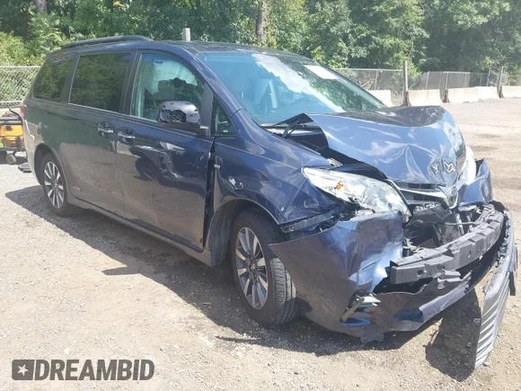 ✅ 2018 Toyota Sienna XLE • VIN: 5TDDZ3DC2JS198186 • Lot: 43054418. Wystawiony na IAAI z przebiegiem 112 170 mil. Bezpłatny archiwum sprzedaży aukcyjnych z USA i szczegółowy raport historii pojazdu na DreamBid. Zdjęcie 1.