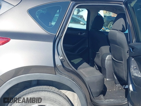 ✅ 2016 Mazda CX-5 Sport • VIN: JM3KE2BY1G0726556 • Lot: 44020380. Wystawiony na IAAI z przebiegiem 250 412 mil. Bezpłatny archiwum sprzedaży aukcyjnych z USA i szczegółowy raport historii pojazdu na DreamBid. Zdjęcie 8.