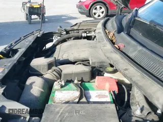 ✅ 2014 Ford Explorer XLT • VIN: 1FM5K8D8XEGA48291 • Lot: 43591856. Wystawiony na IAAI z przebiegiem 180 451 mil. Bezpłatny archiwum sprzedaży aukcyjnych z USA i szczegółowy raport historii pojazdu na DreamBid. Zdjęcie 19.