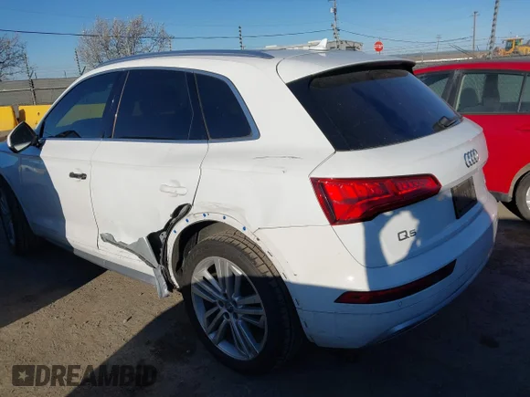 ✅ 2018 Audi Q5 Premium Plus • VIN: WA1BNAFY0J2010363 • Lot: 44535138. Wystawiony na IAAI z przebiegiem 108 886 mil. Bezpłatny archiwum sprzedaży aukcyjnych z USA i szczegółowy raport historii pojazdu na DreamBid. Zdjęcie 3.