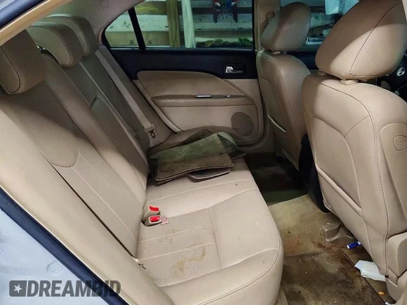 ✅ 2010 Mercury Milan Premier • VIN: 3MEHM0JG7AR655467 • Lot: 48694216. Listed on Copart with 76,673 mi. Free auction sales archive from the USA and detailed vehicle history report at DreamBid. Image 10.
