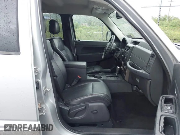 ✅ 2012 Jeep Liberty Sport • VIN: 1C4PJMAK1CW181954 • Lot: 42331181. Listed on IAAI with 118,322 mi. Free auction sales archive from the USA and detailed vehicle history report at DreamBid. Image 5.