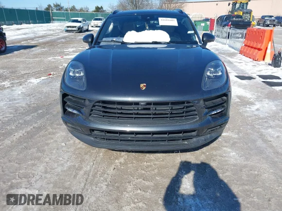 ✅ 2021 Porsche Macan • VIN: WP1AA2A50MLB06099 • Lot: 41601605. Listed on IAAI with 47,104 mi. Free auction sales archive from the USA and detailed vehicle history report at DreamBid. Image 6.