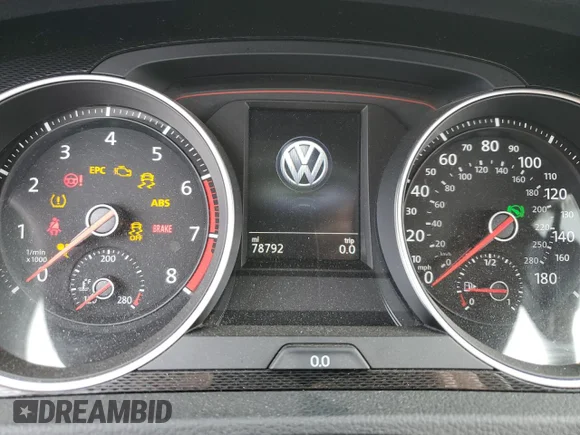 ✅ 2016 Volkswagen Golf GTI S • VIN: 3VW447AU8GM001787 • Lot: 39808233. Wystawiony na Copart z przebiegiem 78 792 mil. Bezpłatny archiwum sprzedaży aukcyjnych z USA i szczegółowy raport historii pojazdu na DreamBid. Zdjęcie 9.