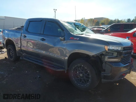 ✅ 2022 Chevrolet Silverado 1500 • VIN: 1GCUYFET0NZ200900 • Lot: 43661187. Wystawiony na IAAI z przebiegiem 115 847 mil. Bezpłatny archiwum sprzedaży aukcyjnych z USA i szczegółowy raport historii pojazdu na DreamBid. Zdjęcie 1.