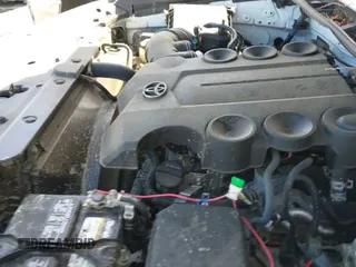 ✅ 2015 Toyota 4Runner Limited • VIN: JTEBU5JR2F5240892 • Lot: 41982609. Wystawiony na IAAI z przebiegiem 106 815 mil. Bezpłatny archiwum sprzedaży aukcyjnych z USA i szczegółowy raport historii pojazdu na DreamBid. Zdjęcie 19.