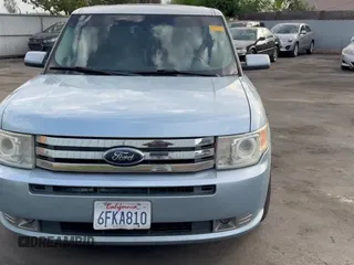 ✅ 2009 Ford Flex SEL • VIN: 2FMEK62CX9BA13047 • Lot: 84728985. Wystawiony na Copart z przebiegiem 188 165 mil. Bezpłatny archiwum sprzedaży aukcyjnych z USA i szczegółowy raport historii pojazdu na DreamBid. Zdjęcie 11.