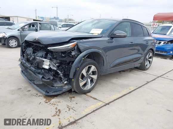✅ 2025 Audi Q6 e-tron Prestige • VIN: WA134BGF6SA044177 • Lot: 43731522. Wystawiony na IAAI z przebiegiem 188 mil. Bezpłatny archiwum sprzedaży aukcyjnych z USA i szczegółowy raport historii pojazdu na DreamBid. Zdjęcie 20.