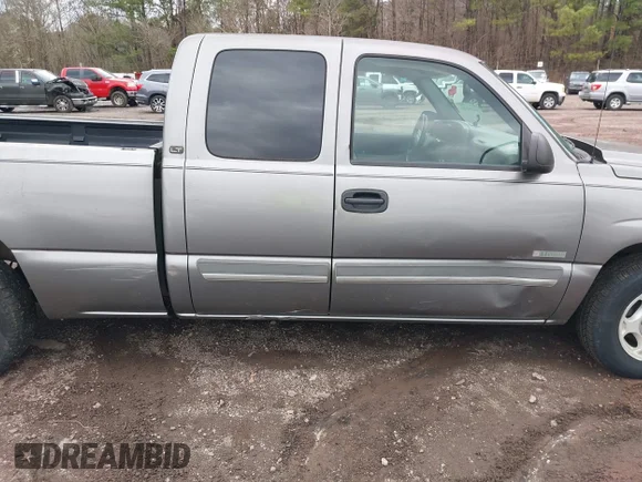 ✅ 2006 Chevrolet Silverado 1500 LT3 • VIN: 1GCEC19T46Z292935 • Лот: 44484016. Опубліковано раніше на IAAI з пробігом 164 570 миль. Безкоштовний доступ до архіву аукціонних продажів зі США та докладний звіт про історію автомобіля на DreamBid. Зображення 6.